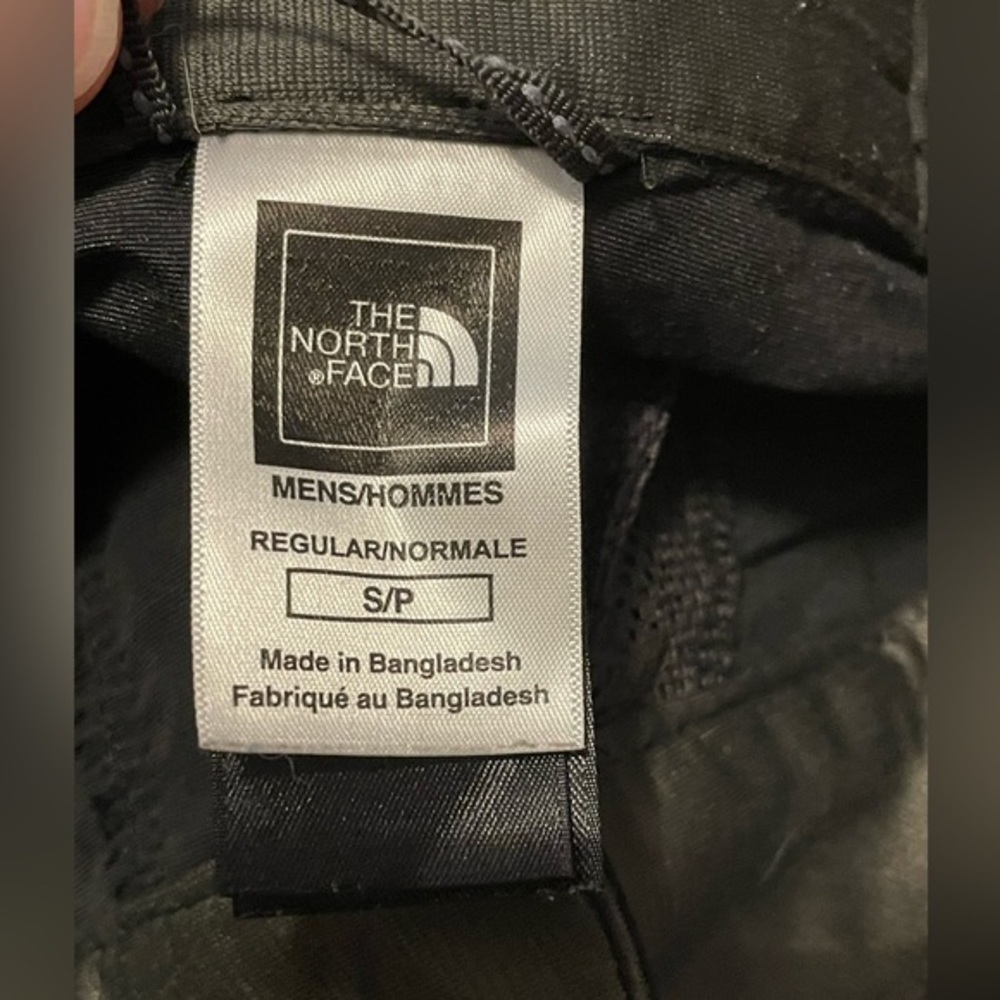 The North Face Men’s Hiking‎ Trail Shorts Black Cargo Adjustable Waist Small - Picture 9 of 10